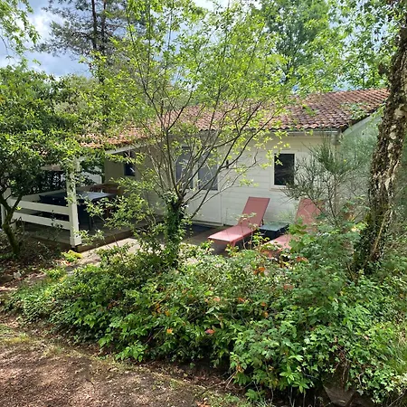 Huisjeveertien * Saint-Pardoux-la-Rivière